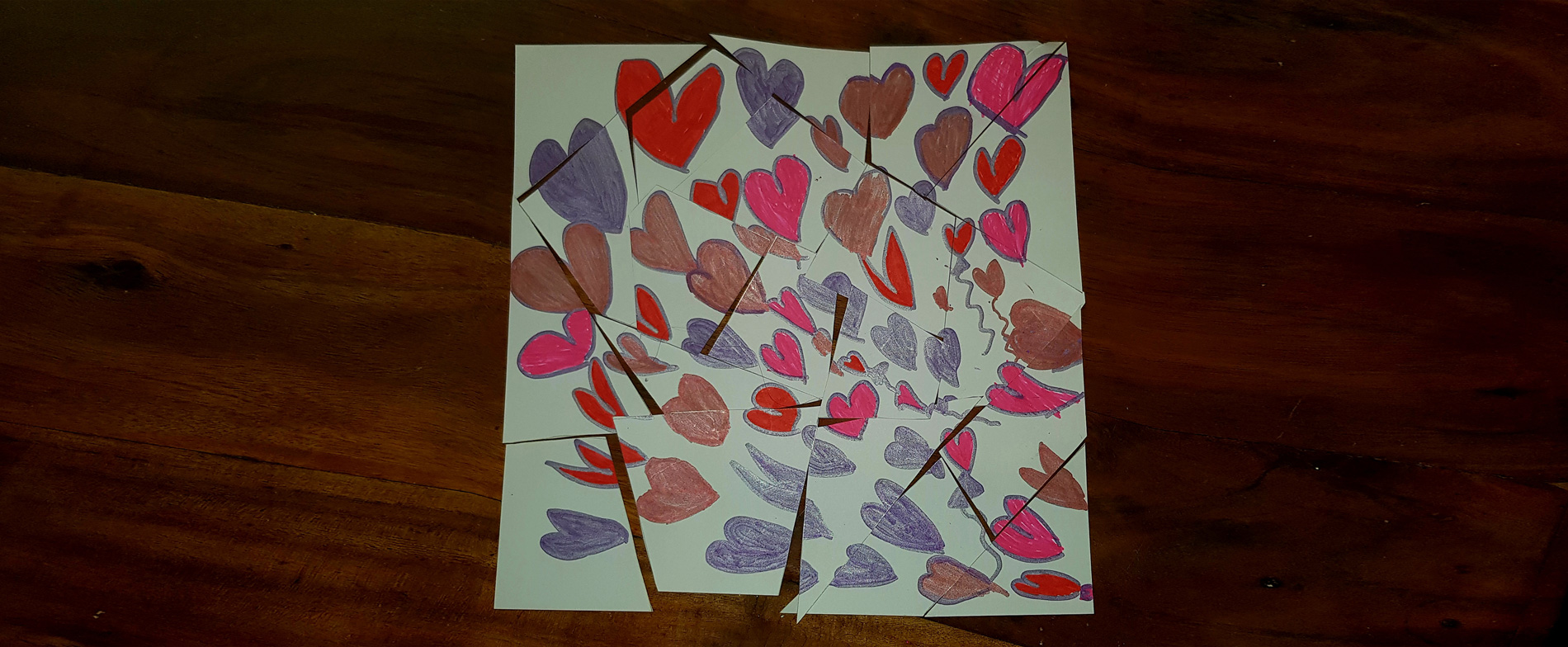 Création d'un puzzle Saint Valentin avec son enfant - Esquisses d'Adélaïde