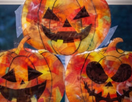 DIY Déco attrape soleil citrouille pour halloween