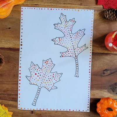 création enfant, points peinture feuilles d'automne