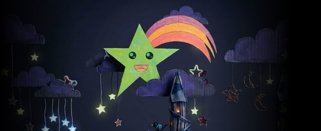 création déco chambre enfant - étoile filante en carton