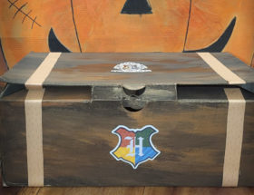 DIY boite en carton inspiration valise hogwarts