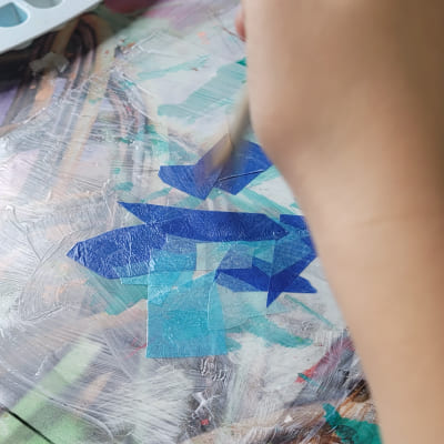 Feuille de soie à coller