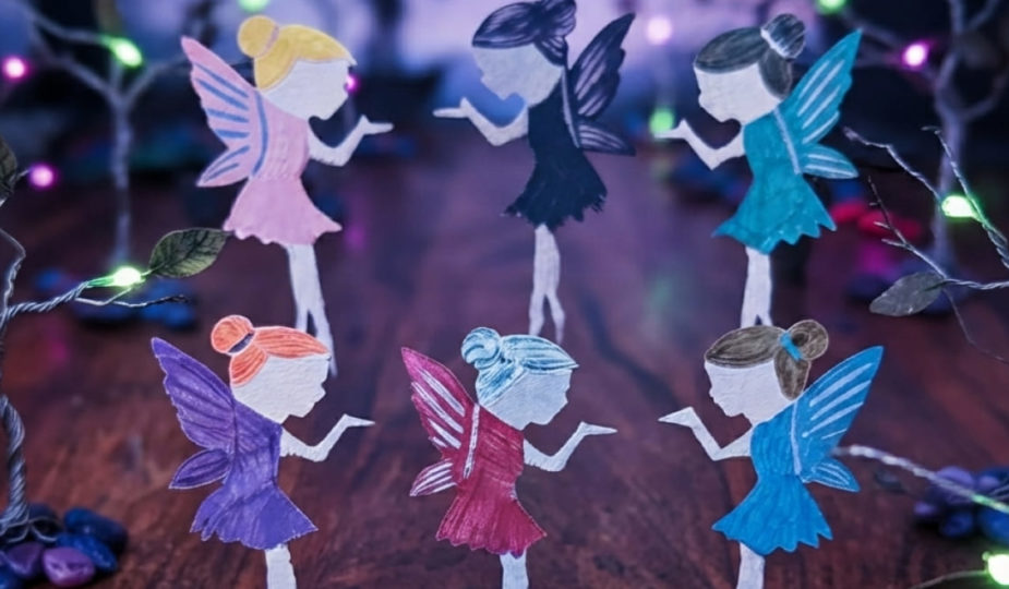 création fées en carton - déco chambre d'enfant